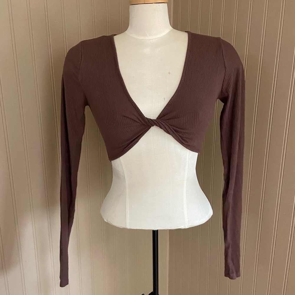 Garage Twisted Long Sleeve Chocolate Brown Shirt Women’s Size Medium - Picture 2 of 6